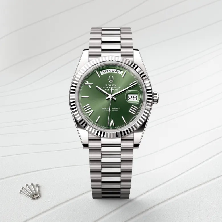 Rolex Day-Date in ทองคำขาว 18 กะรัต, M228239-0033 - NGG Timepieces