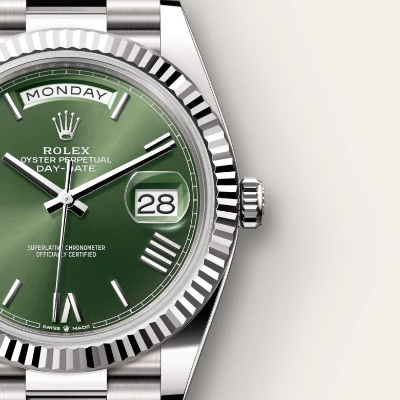 Rolex Day-Date in ทองคำขาว 18 กะรัต, M228239-0033 - NGG Timepieces