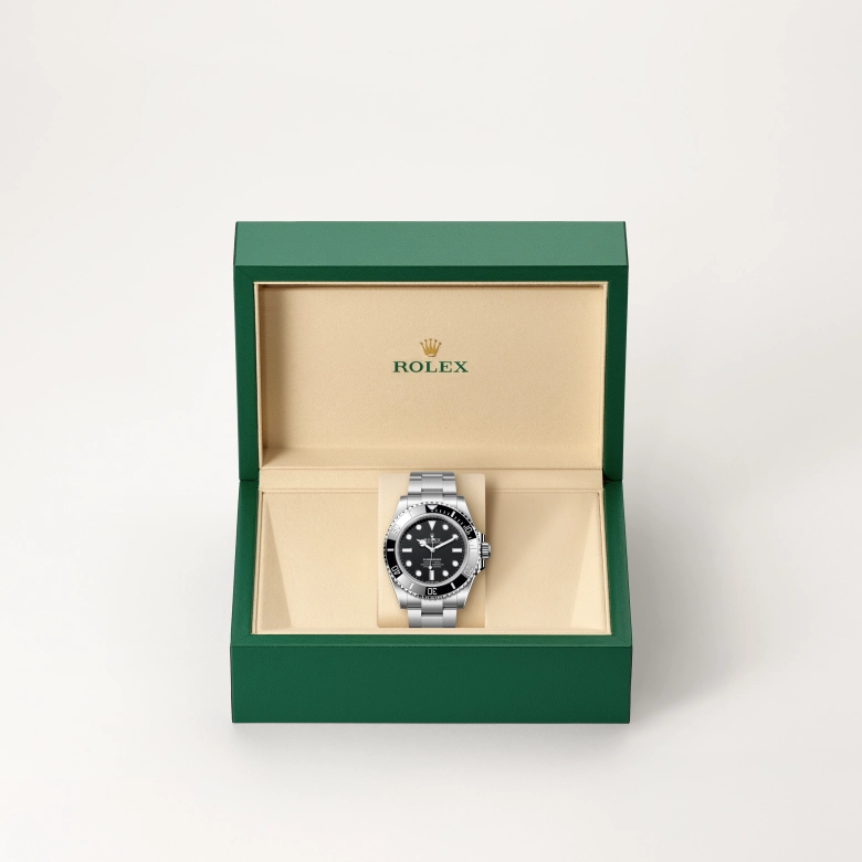 Rolex Submariner in Oystersteel, M124060-0001 - NGG Timepieces