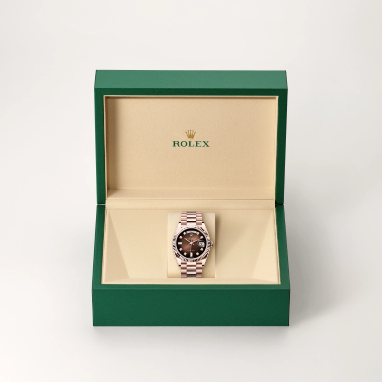 Rolex Day-Date in Everose gold 18 กะรัต, M128235-0037 - NGG Timepieces