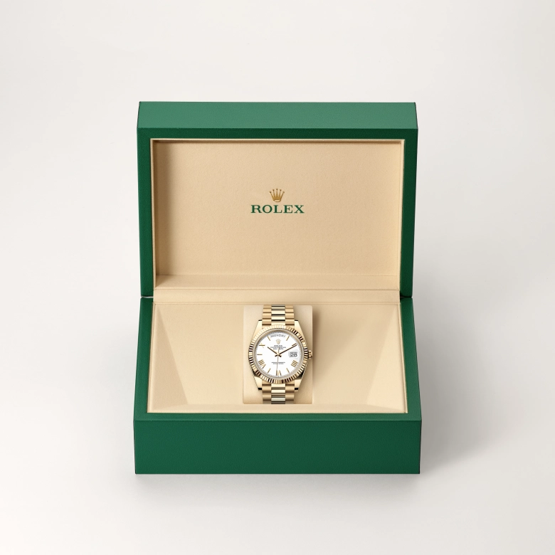 Rolex Day-Date in 18 ct yellow gold, M228238-0042 - NGG Timepieces