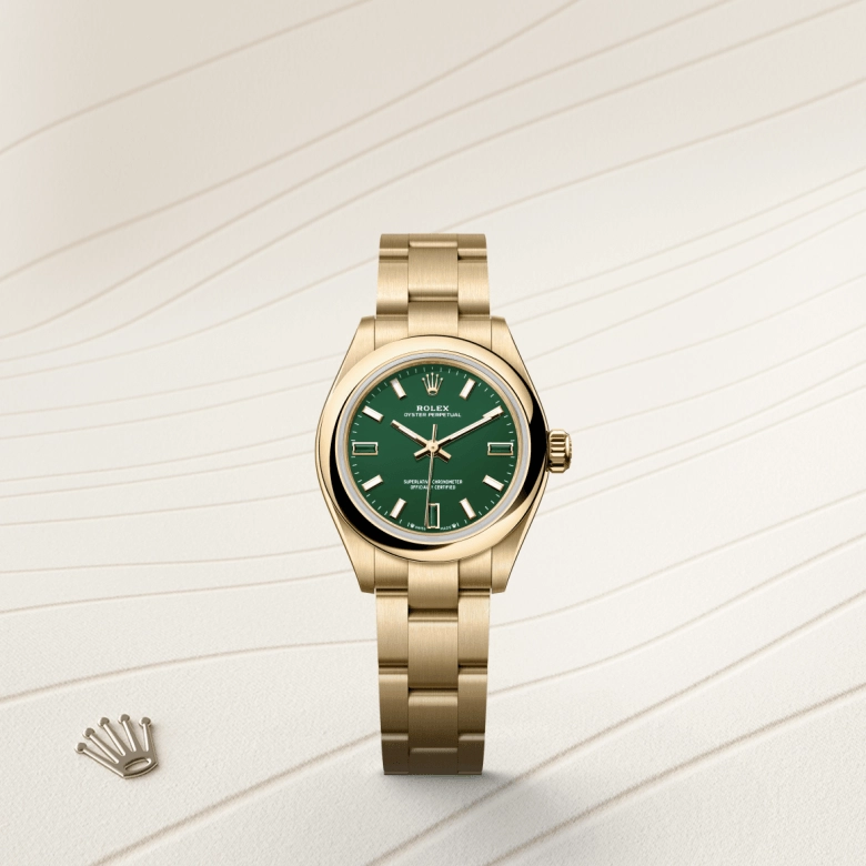 Rolex Oyster Perpetual in 18 ct yellow gold, M276208-0002 - NGG Timepieces